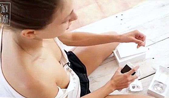 Angel Wicky Hard Bed, порно видео