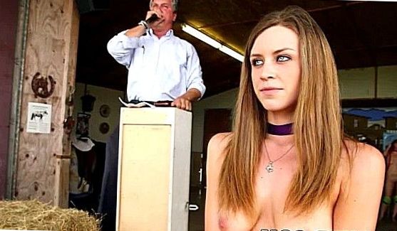 На Публике: Maya Hills Hot Sexxxy 91, порно видео