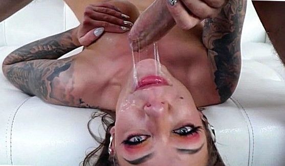 Большие Сиськи: Женский массаж и самые нежные ручки, порно видео
